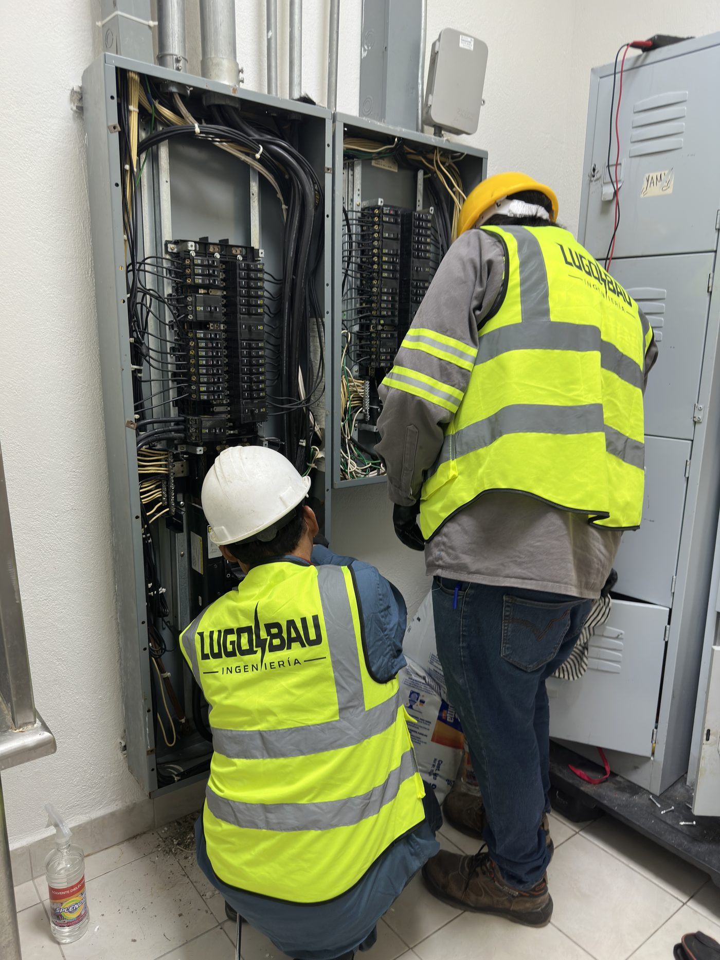 Mantenimiento a tableros eléctricos - Guadalupe N.L.